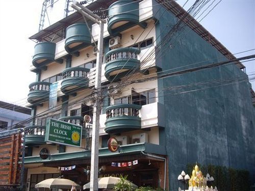 Hotel The Irish Clock à Udon Thani Extérieur photo